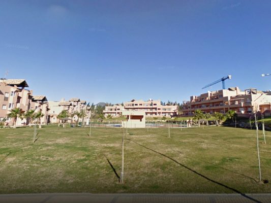 2007 open gardens no fencing